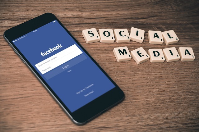 use social media to find email addresses use social media to find email addresses